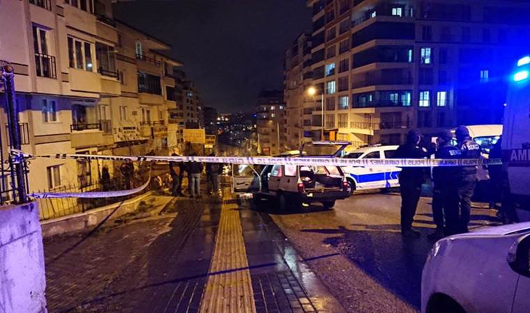 Ankara’da erkek vahşeti: Otomobilde kız arkadaşını tabancayla vurup, intihar etti