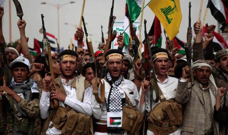 Husiler duyurdu: ‘İsrail ait askeri noktaları vurduk’