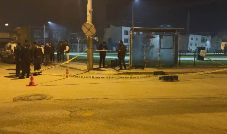 Sokak ortasında kanlı kavga: 1 kişi hayatını kaybetti!