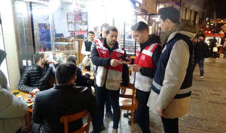 Taksim’de ‘yılbaşı öncesi’ denetimi