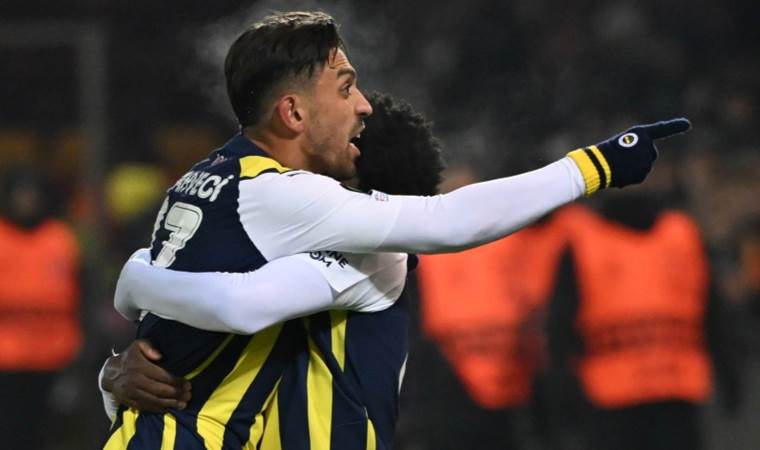 Fenerbahçe ağır yara aldı… Milli futbolcu taraftarlar ile tartıştı!