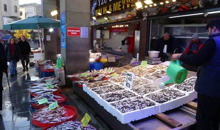 Son yılların en bereketli sezonu! Tezgahlarda kilosu 25-35 TL