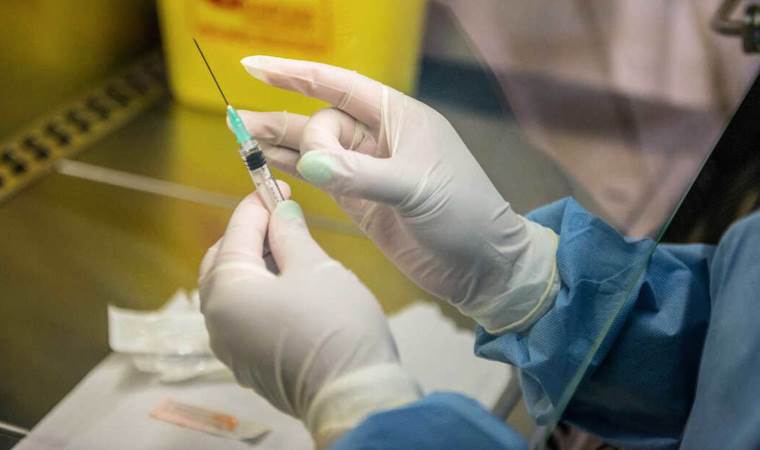 Afrika’da HIV (AIDS) aşı denemeleri durduruldu