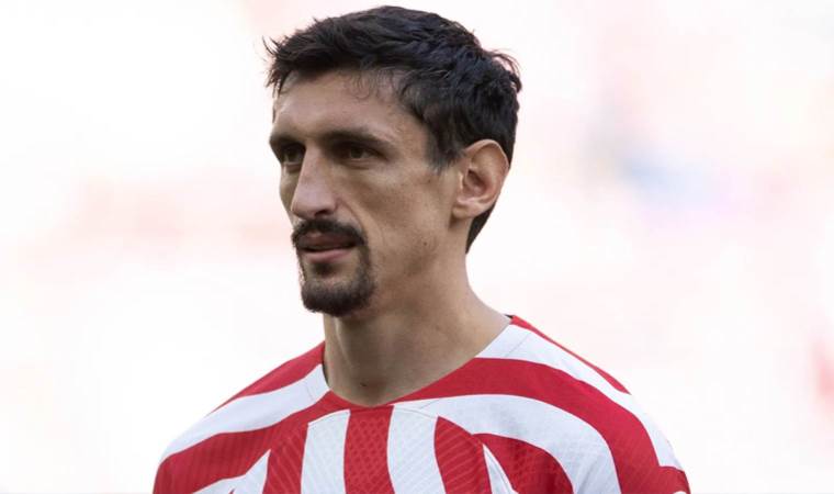 Stefan Savic kimdir, nereli? Fenerbahçe’nin transfer gündemindeki Stefan Savic kaç yaşında, hangi mevkide oynuyor?