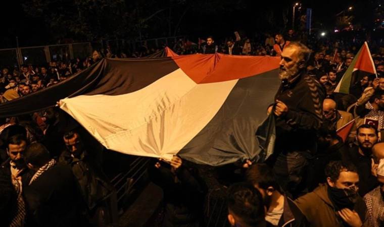 İsrail protestosunda AKP’lileri küplere bindiren sloganlar: ‘Eyleminiz batsın’ dediler