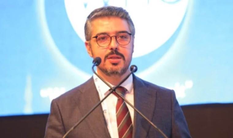 Yeni Şafak yazarından ‘Ekrem İmamoğlu’ çağrısı: Bacağını kırıp eline vermiş gibi hissettirmeli