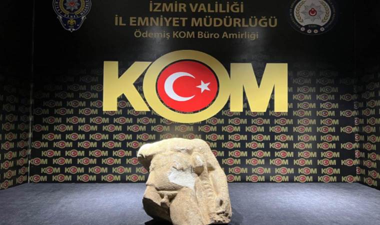 İzmir’de Roma dönemine ait heykel ele geçirildi
