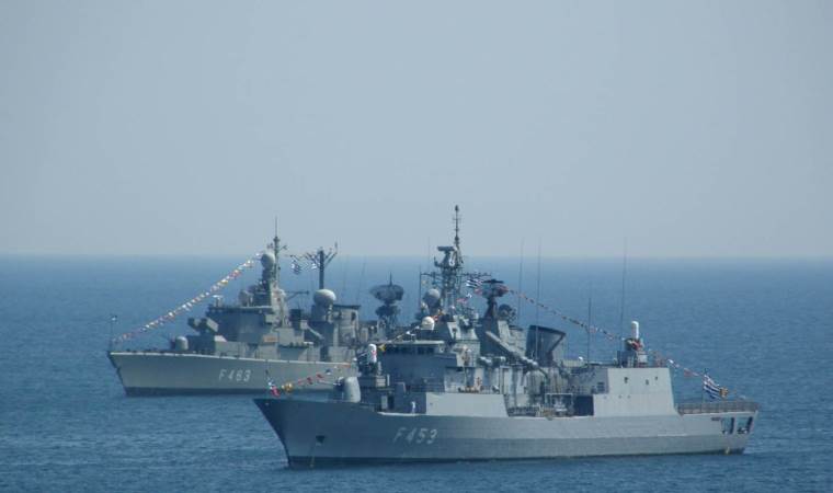 Yunanistan, Kızıldeniz’e savaş gemisi gönderiyor