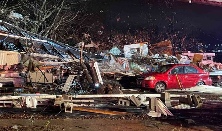 ABD’de şiddetli fırtına: 6 ölü