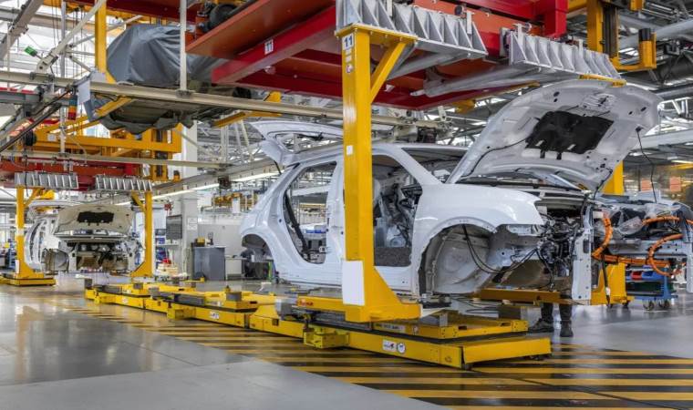 Renault, planlarını duyurdu: 4 yeni model Türkiye’de üretilecek