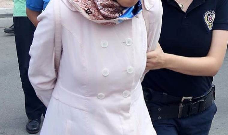 FETÖ’den aranıyordu… Gizli bölmede yakalandı!