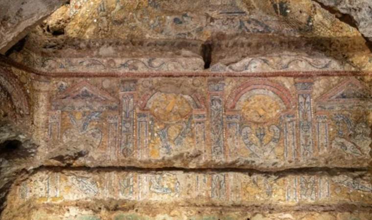 Roma’da ‘eşsiz’ mozaiklerle süslü 2 bin yıllık antik lüks ev bulundu