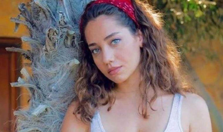 O Ses Türkiye Yılbaşı Özel yarışmacısı Özge Özacar kimdir? Özge Özacar kaç yaşında, nereli? Özge Özacar hangi dizi ve filmlerde oynadı?