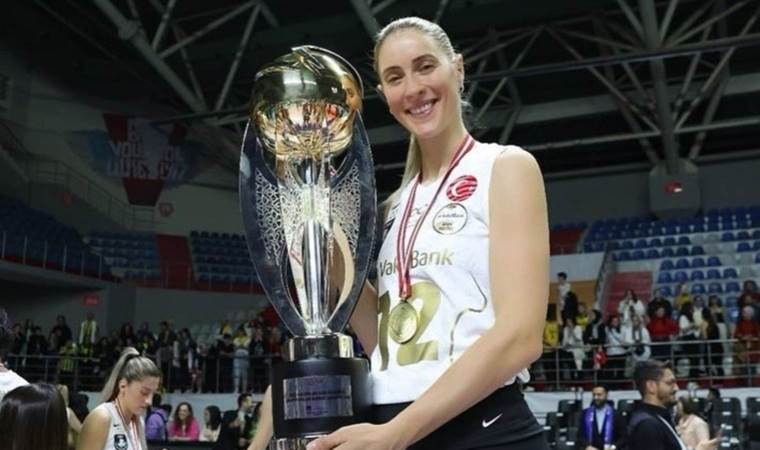 Eski Fenerbahçeli Bianka Busa, kariyerinde oynadığı en büyük takımı açıkladı!