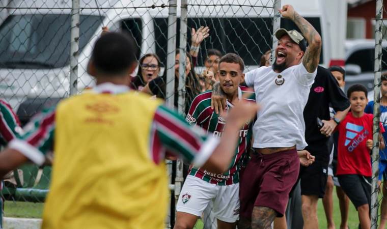 Eski Galatasaraylı Felipe Melo’ya müjde: Oğlu ile forma giyecek!