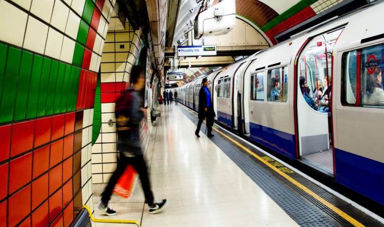 Metroda ‘cinsel istismar’ skandalı: Mahkeme kararını verdi