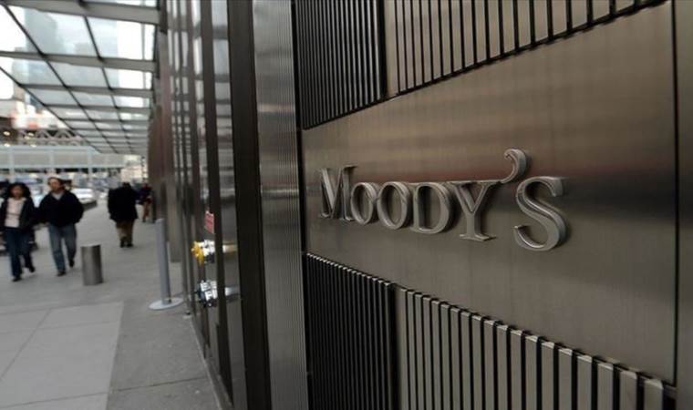 Moody’s’ten bankalara uyarı!