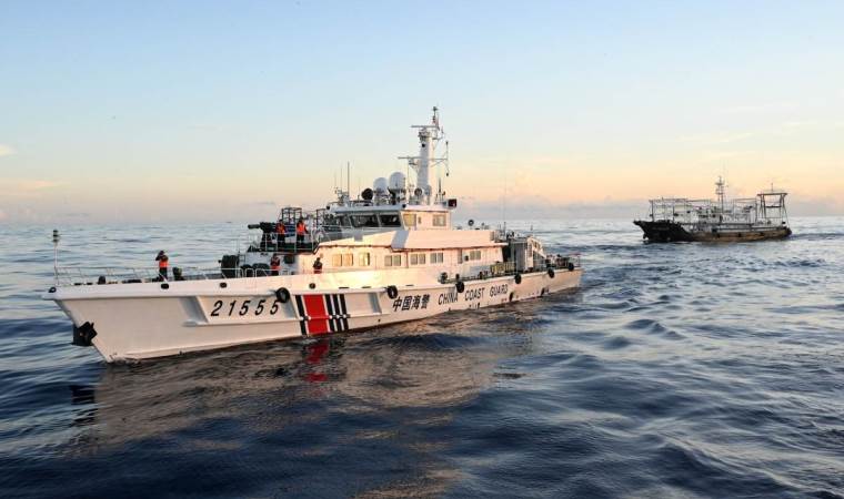 Gemilere tazyikli su sıkmıştı: Filipinler’den açıklama geldi