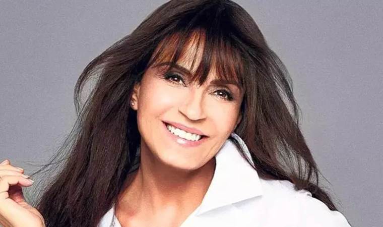 Ayşegül Aldinç ile nostalji gecesi Fişekhane’de