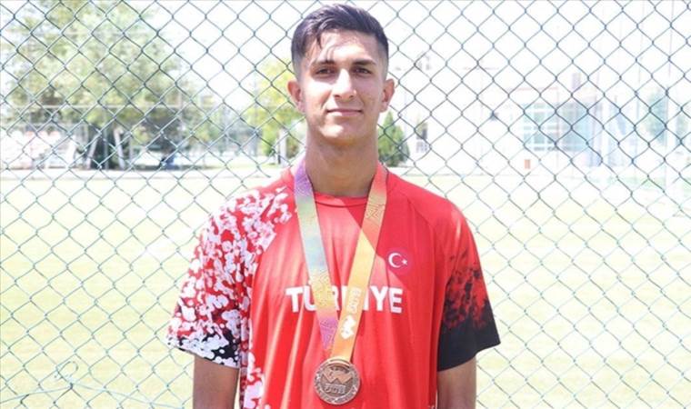 Milli atlet Hayrettin Yıldız Türkiye rekoru kırdı!