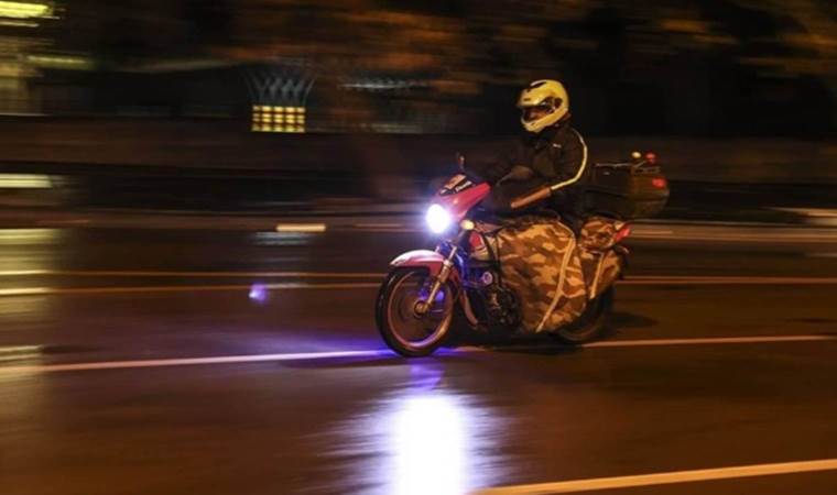 Bakan Uraloğlu duyurdu… Motokuryelere yeni düzenleme geliyor: Süre taahhüdü kalkacak