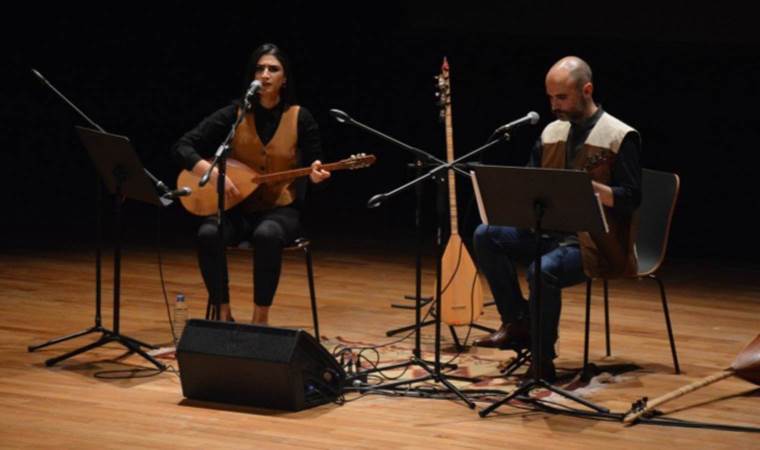 Cumhuriyetimizin 100. yılında halk müziği seçkisi: Reviş Konseri