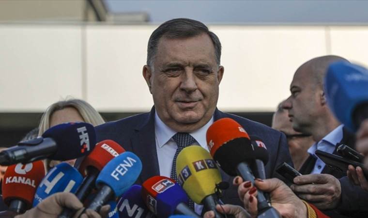Sırp lider Dodik’ten ayrılıkçı açıklama: ‘Bağımsızlığımızı ilan edebiliriz’