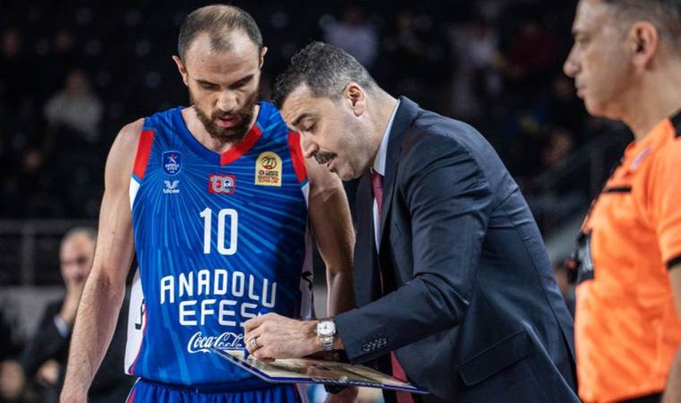 Anadolu Efes Başantrenörü Erdem Can’dan Fenerbahçe Beko mesajı!