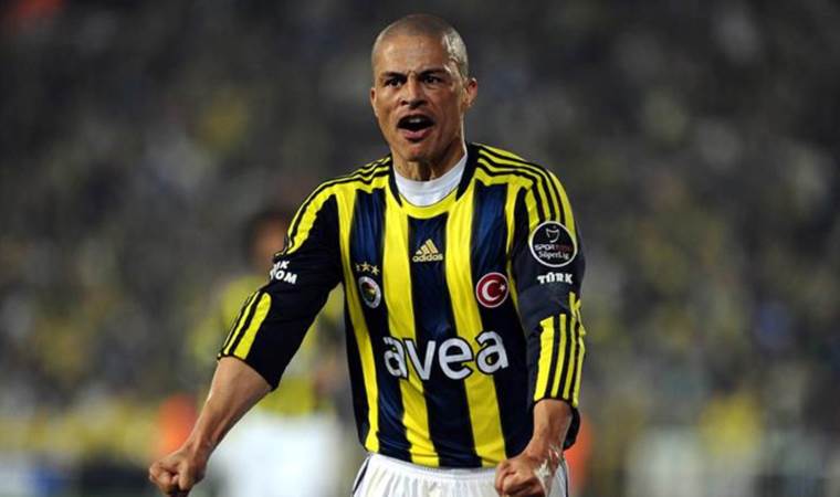 Alex de Souza’dan Atatürk paylaşımı!