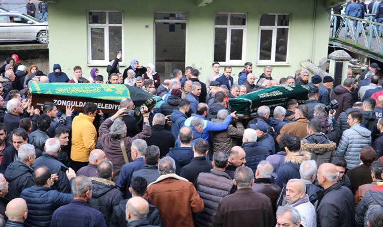 Anne-oğul toprağa verildi… Heyelanla yıkılan evin istinat duvarıyla ilgili ‘ihmal’ iddiası