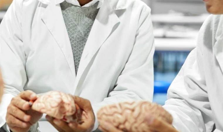 Ramsay Hunt Sendromu nedir, belirtileri neler? Ramsay Hunt Sendromu’nu önlemek için neler yapılabilir?