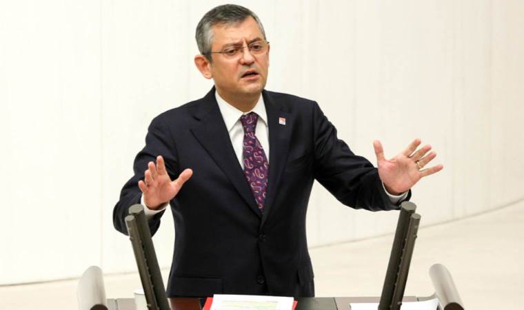 Bütçe maratonu başladı: CHP lideri Özgür Özel, partisinin bütçeye ret oyu vereceğini açıkladı!
