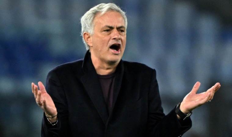 Jose Mourinho’dan ilginç karar: Maçın ardından özür diledi!