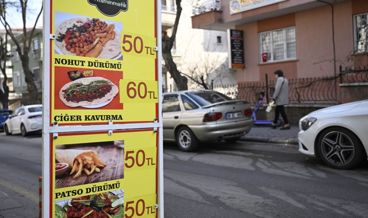 Lokanta ve kafelerde yeni uygulama başladı! Fiyat listeleri görünür şekilde asıldı