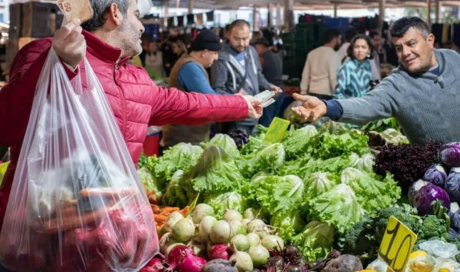 2024'te Türkiye ekonomisini neler bekliyor, 'acı reçete' uygulanırken ücretlilerin yükü nasıl azaltılabilir?