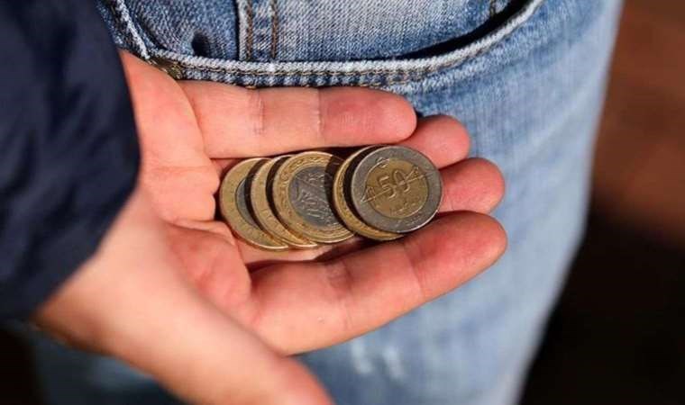 AKP yurttaşı yardıma muhtaç etti