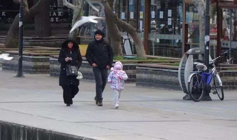 Uzmanlardan sömestr uyarısı: Virüs tatile çıkmıyor!