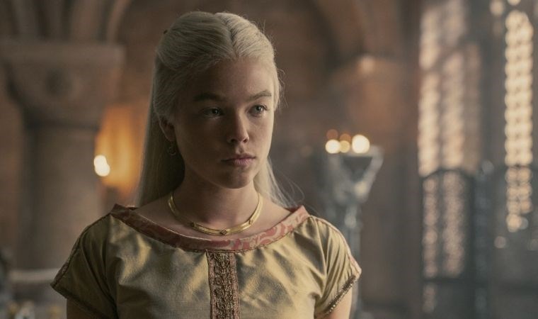 House of the Dragon yıldızı Milly Alcock, DC’nin yeni Supergirl’ü oldu…