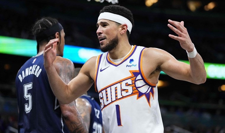 NBA’de Devin Booker’ın 44 sayısı Phoenix Suns’a yetmedi!