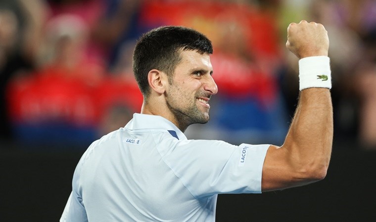 Novak Djokovic, Avustralya Açık’ta zorlanmadan çeyrek finale çıktı!