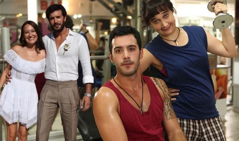 Gupse Özay, Barış Arduç’la film setinde başlayan aşklarını anlattı