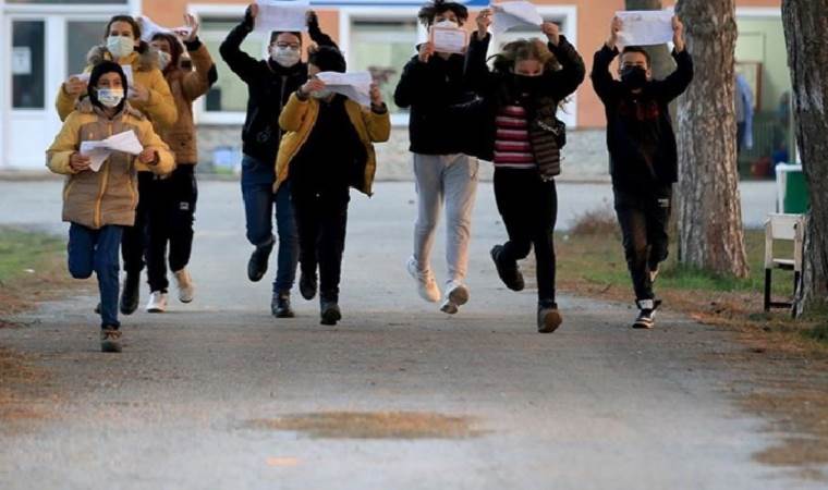 1. dönem ne zaman bitiyor? Karneler ne zaman dağıtılacak?