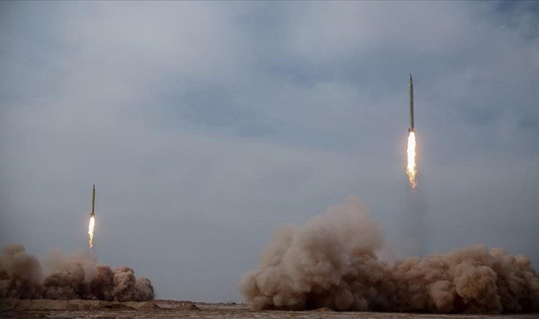 Ürettiği füze intiharına sebep oldu: Büyükannesinin evi vuruldu