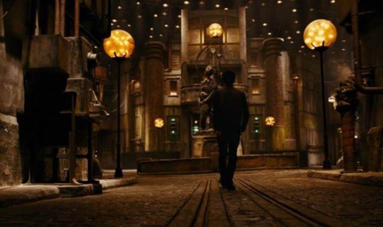 Güneş’te delik açıldı: Tüm dünya karanlığa gömülebilir