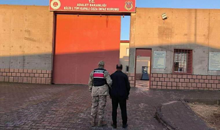 Tutuklu ziyaretinde arandığı tespit edildi, gözaltına alındı