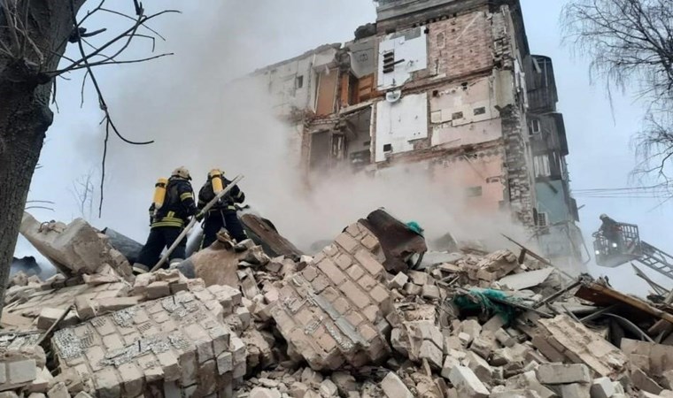 Rusya, üç kente birden füze yağdırdı: 5 ölü, 42 yaralı