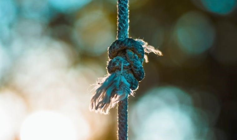 Yanlışlıkla dünyanın en küçük düğümü ortaya çıktı