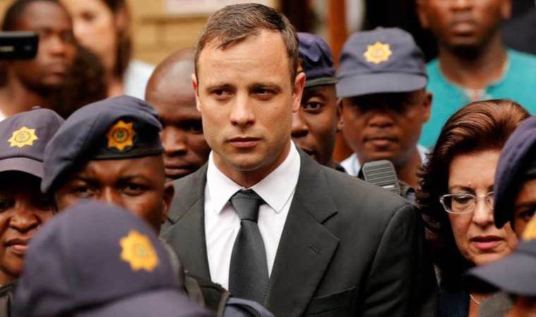 Kız arkadaşını öldürmüştü: Oscar Pistorius tahliye edildi!