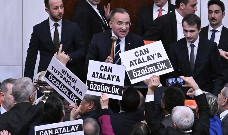 CHP’li Gökhan Günaydın’dan ‘Can Atalay’ çıkışı: ‘Katibin sesi duyulmadı, Bekir Bozdağ’ın okuduğu kararın bağlayıcılığı yok’