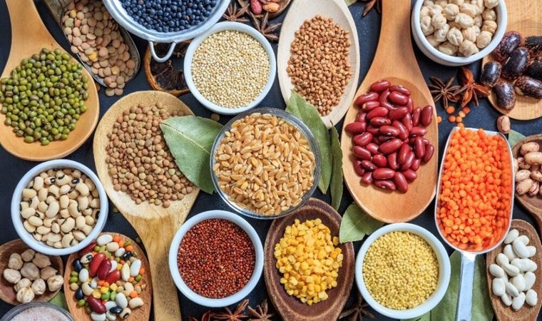 Kadınlar üzerinde yapılan 30 yıllık araştırma ‘sağlıklı yaşlanmanın sırrı’ olan bu diyeti ortaya çıkardı